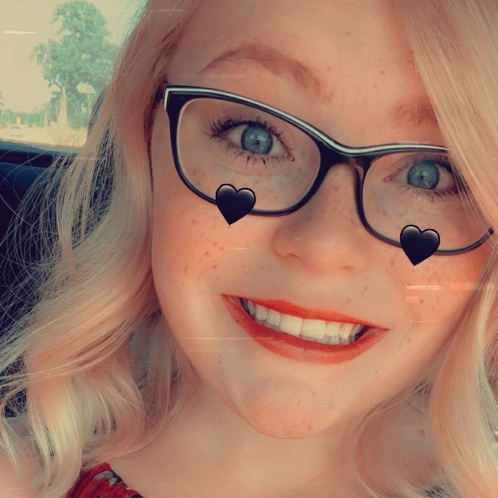 Meet your Posher, Maddie
